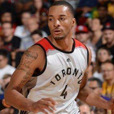 体育一起看亚运：孙一文无缘个人重剑四强 团体赛将全力以赴