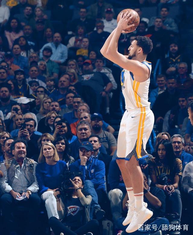 世体：佩里西奇的年龄可能成为加盟巴萨的阻碍