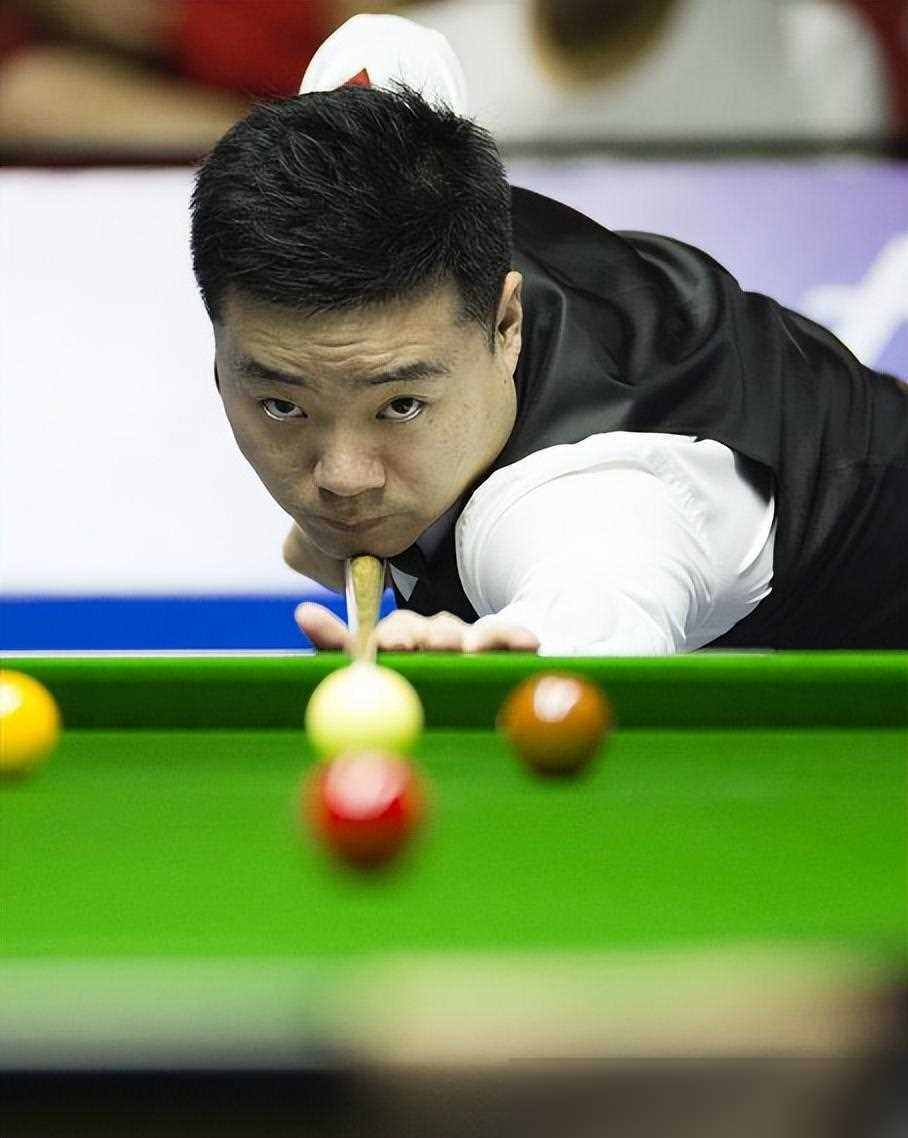 利用防守反 利用防守反