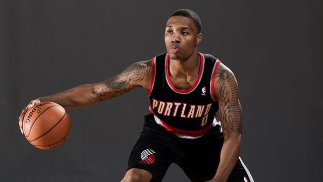 他不会满足 他不会满足